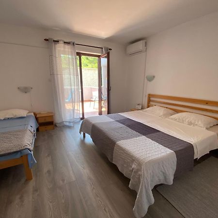 Apartments Lungomare PUY Exterior foto