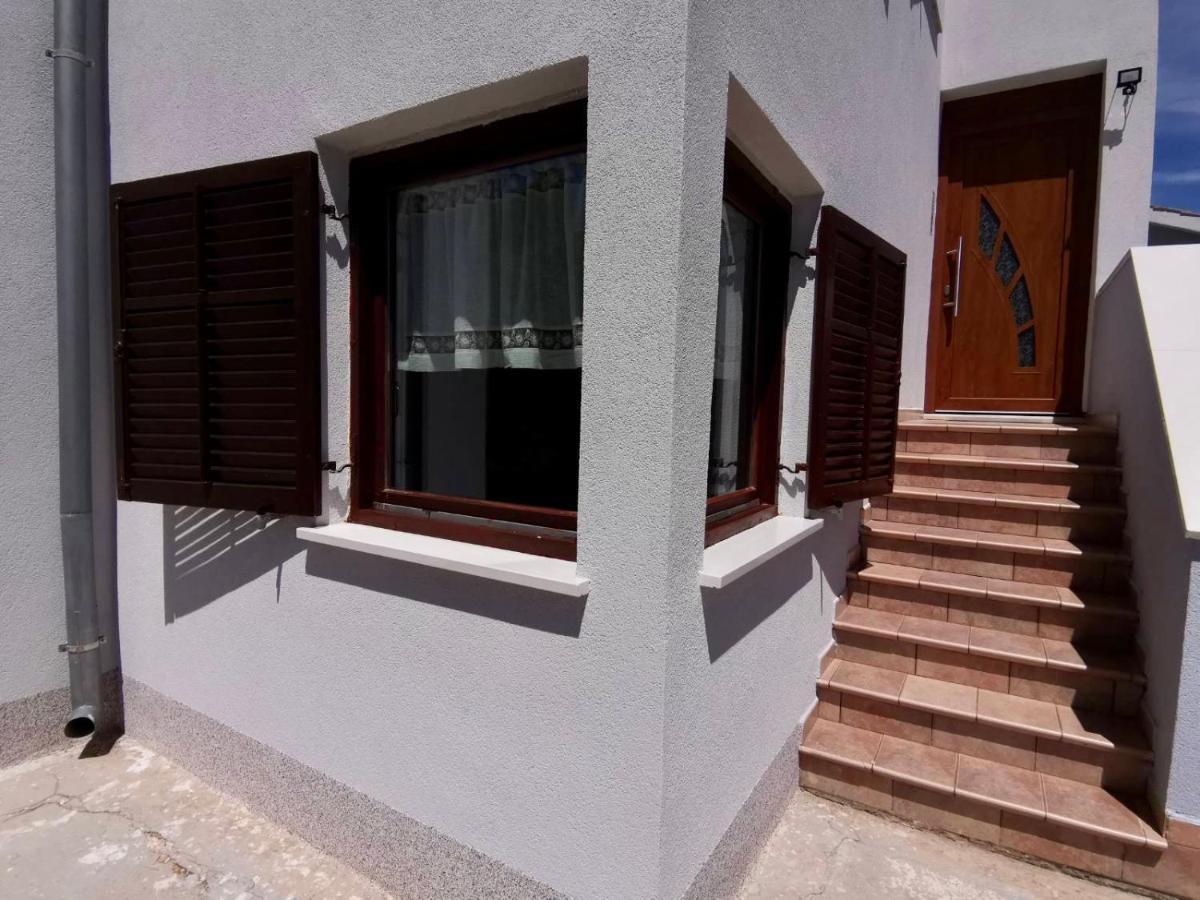 Apartments Lungomare PUY Exterior foto