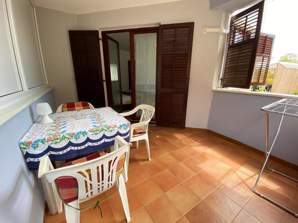 Apartments Lungomare PUY Exterior foto