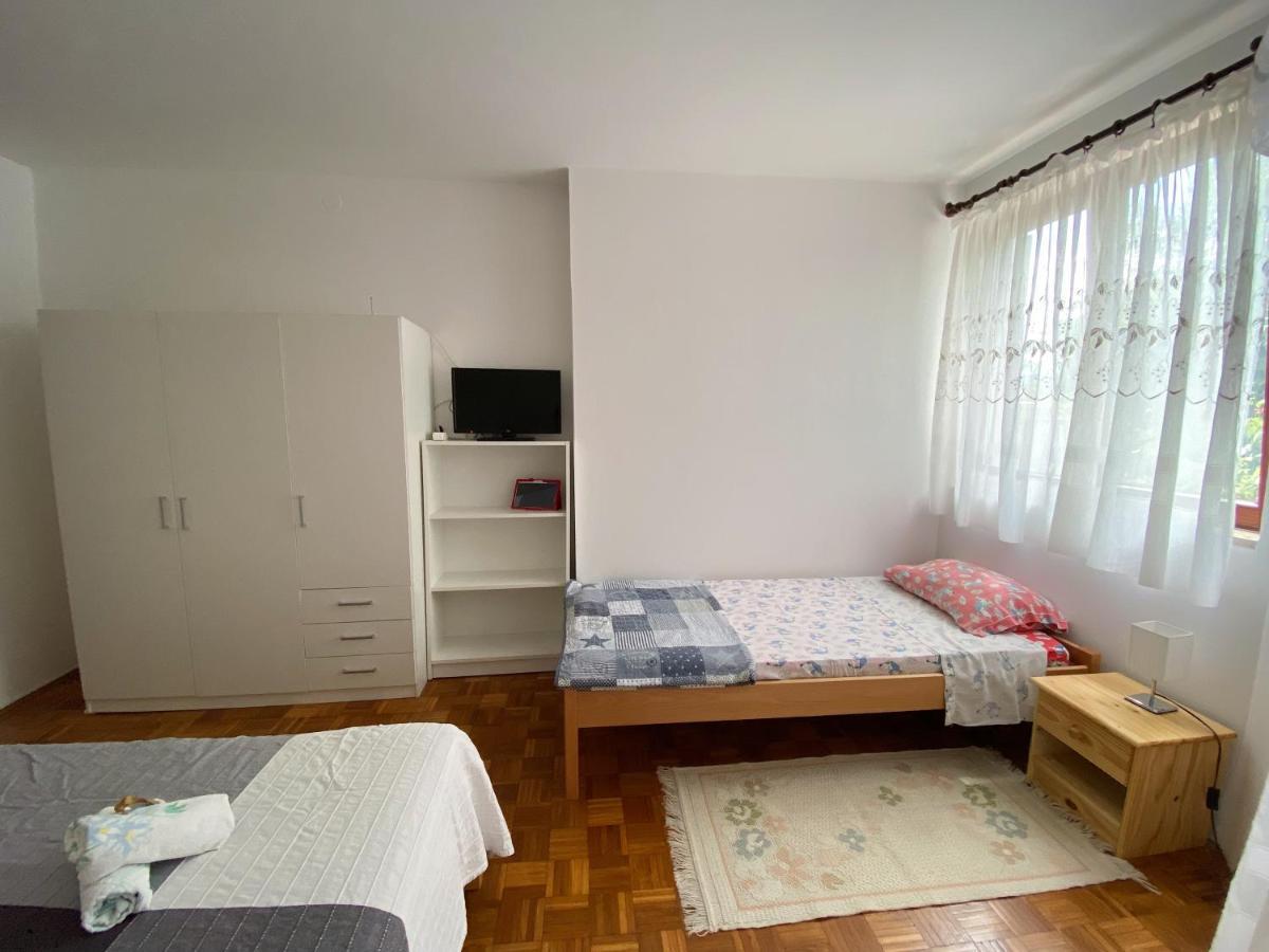 Apartments Lungomare PUY Exterior foto