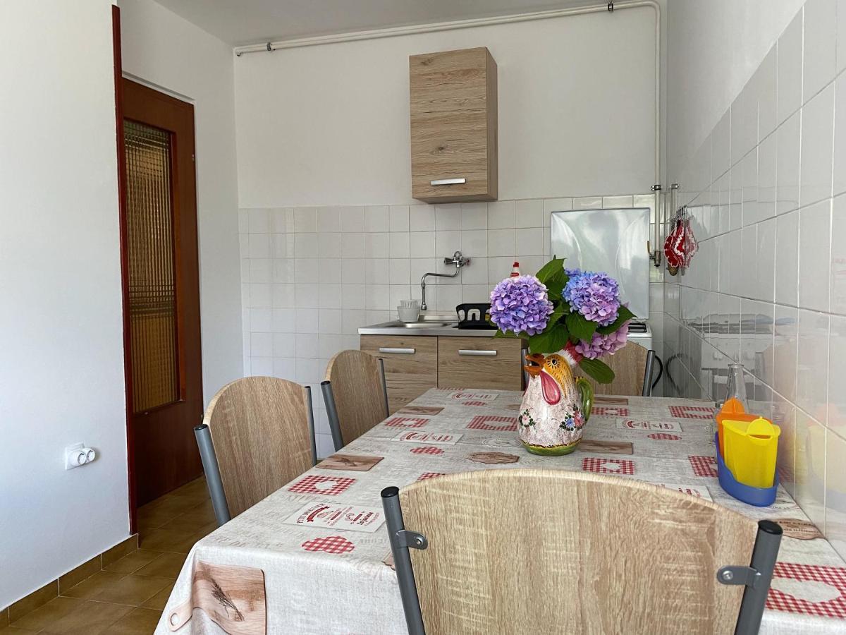 Apartments Lungomare PUY Exterior foto